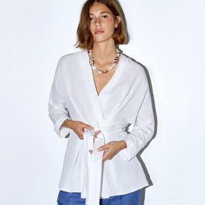 NWT Zara women’s blouse | white linen | medium